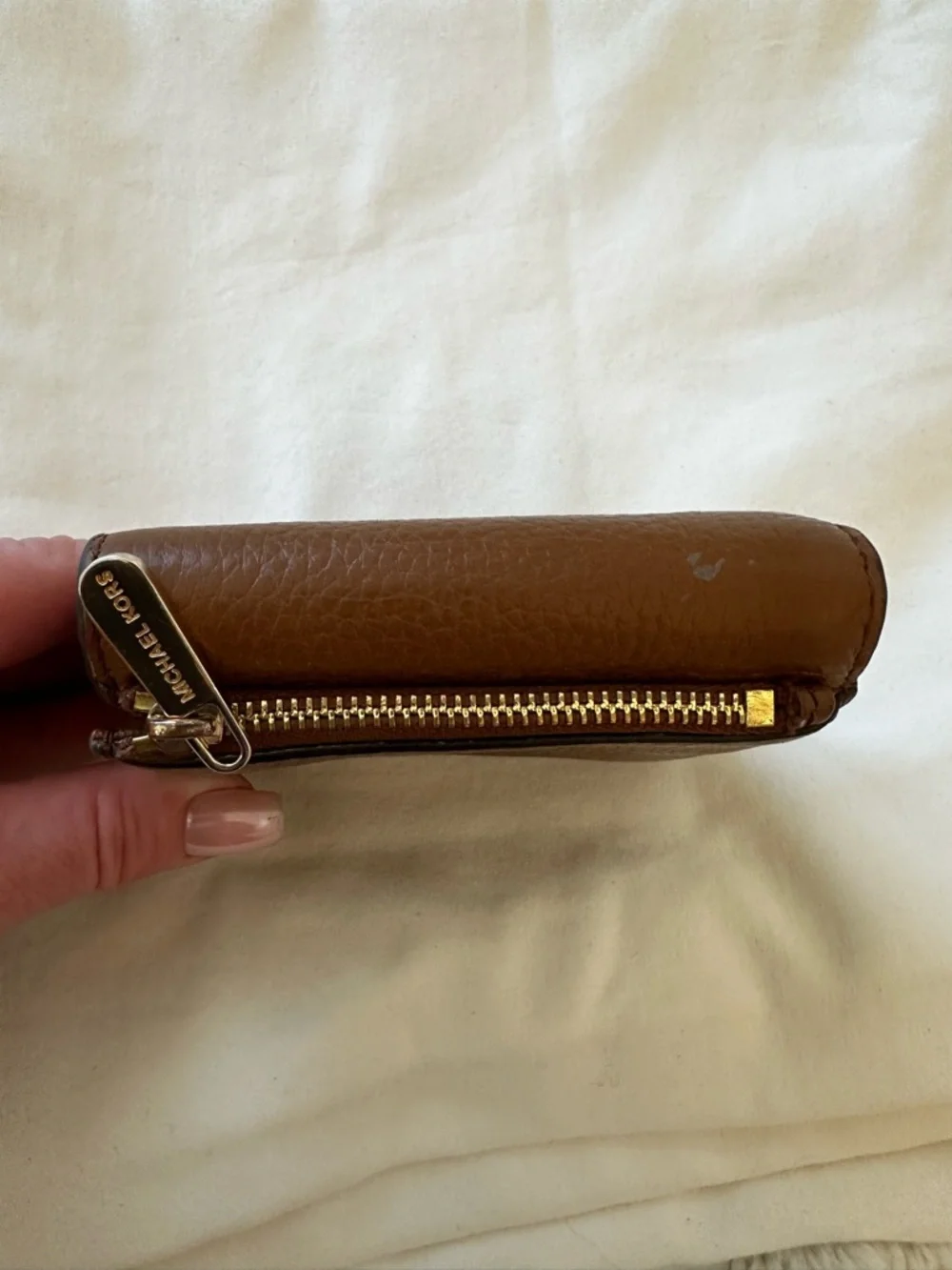 Michael Kors Brown Pebbled Leather Bifold Wallet Zip Coin Pocket Gold Logo